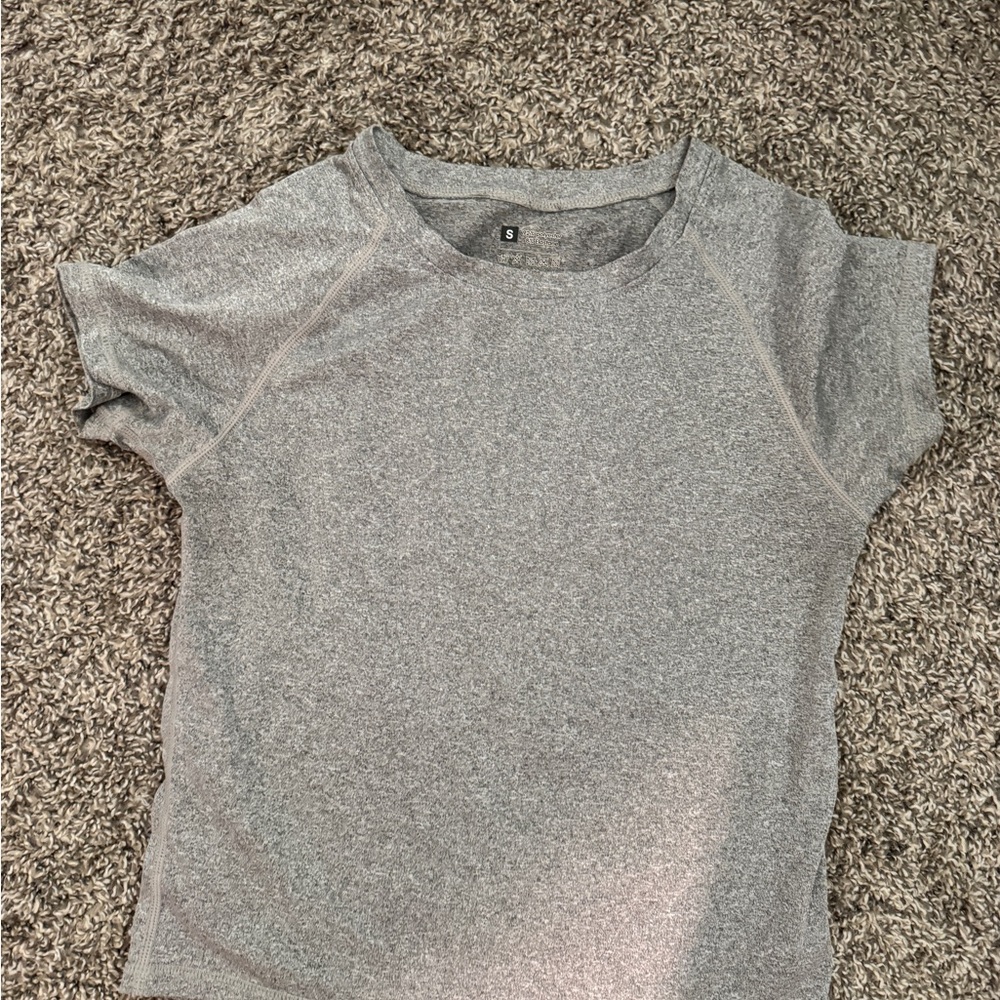 Gray Athletic Short Sleeve T-Shirt